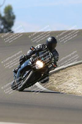 media/Sep-21-2025-TrackDaz (Sun) [[277c75b276]]/B Group/1220pm (Turn 2)/